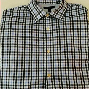 Banana Republic Button Down Shirt XL. No Iron